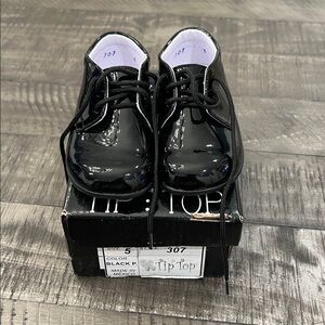 Tip Top Kids Black Patent Dress Shoe